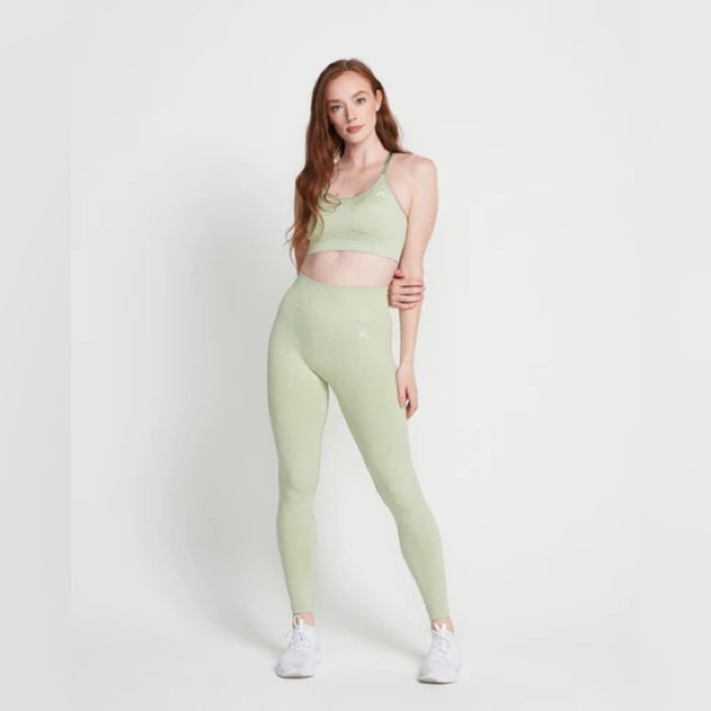 Oner Active Classic Seamless Leggings - Pistachio Marl, XS, short, brand new